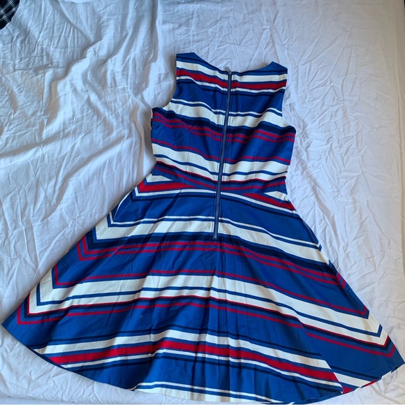 STRIPED RED-WHITE-BLUE A-LINE DRESS WITH POCKETS - Picture 2 of 4